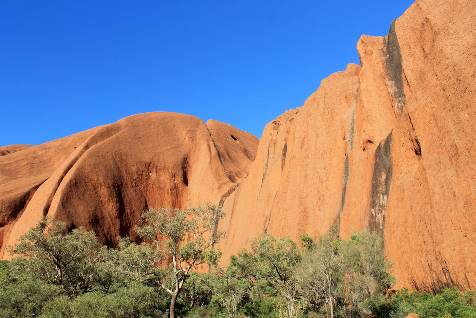 Uluru: 4-Day Rock to Rock Adventure Tour